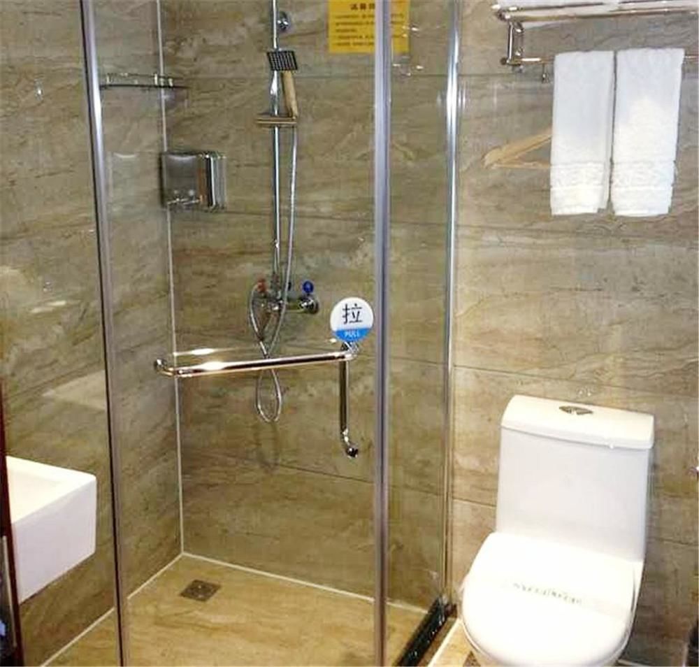 Yuwei Business Hotel 桂林 エクステリア 写真