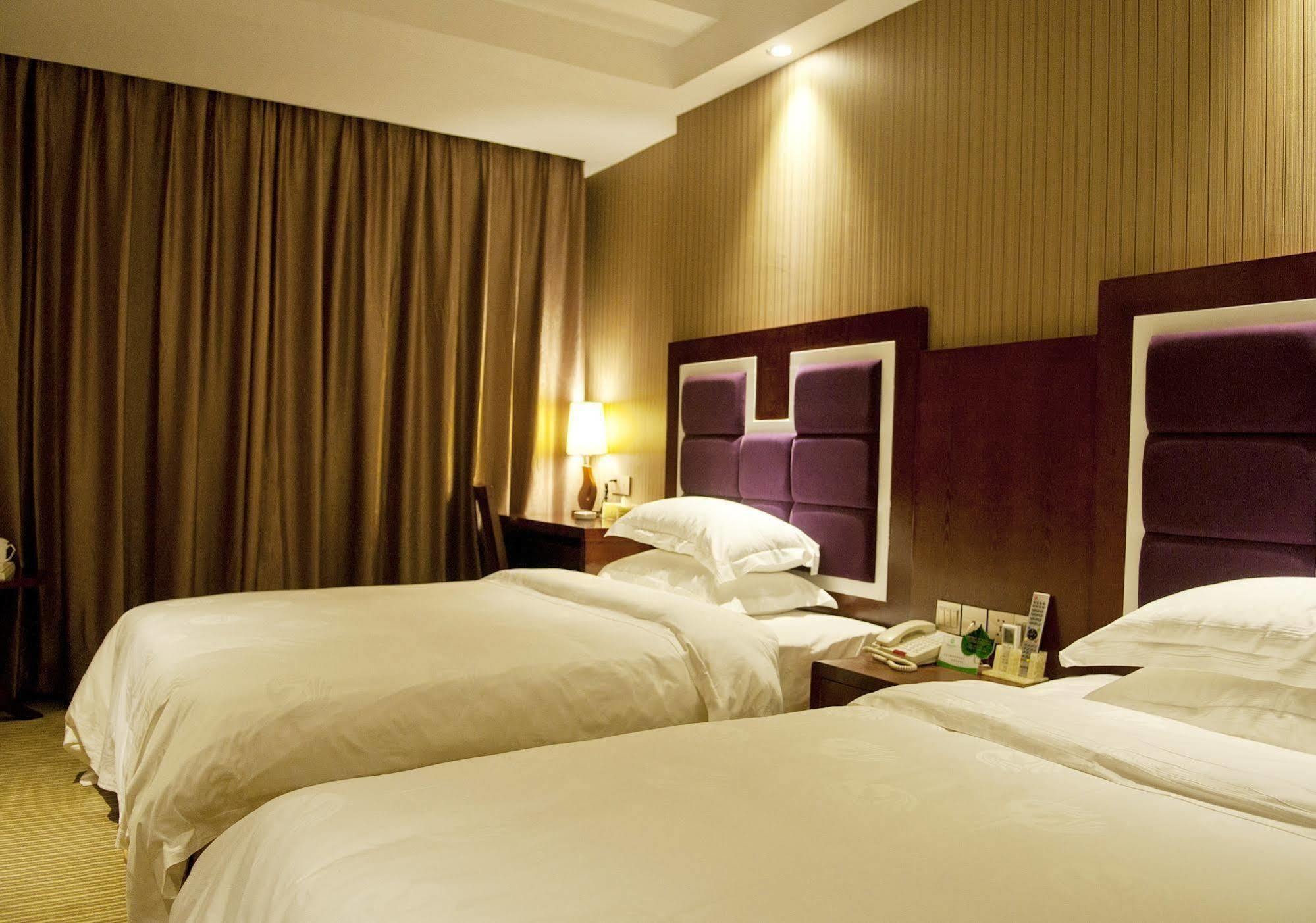 Yuwei Business Hotel 桂林 エクステリア 写真