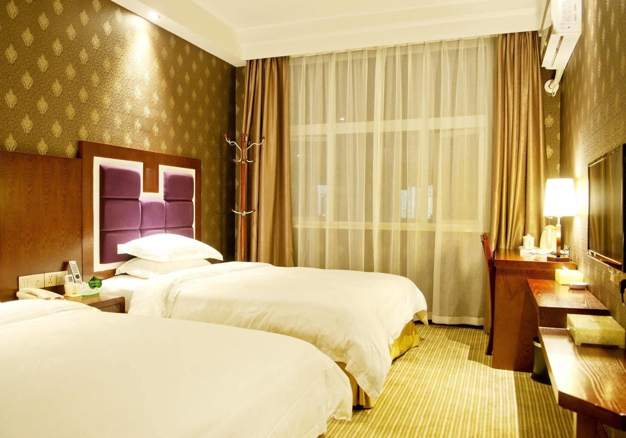 Yuwei Business Hotel 桂林 エクステリア 写真